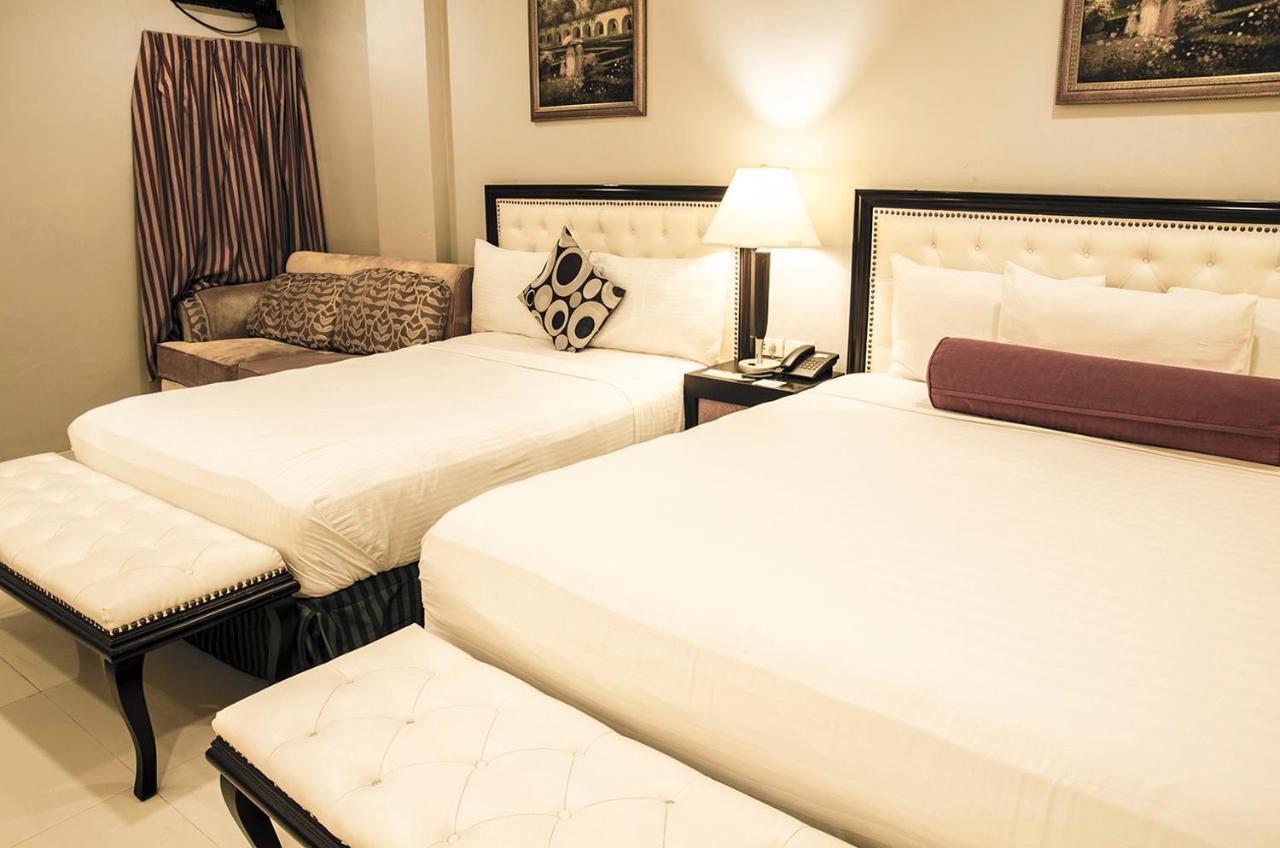 Dreamwave Hotel Ilagan Exterior photo